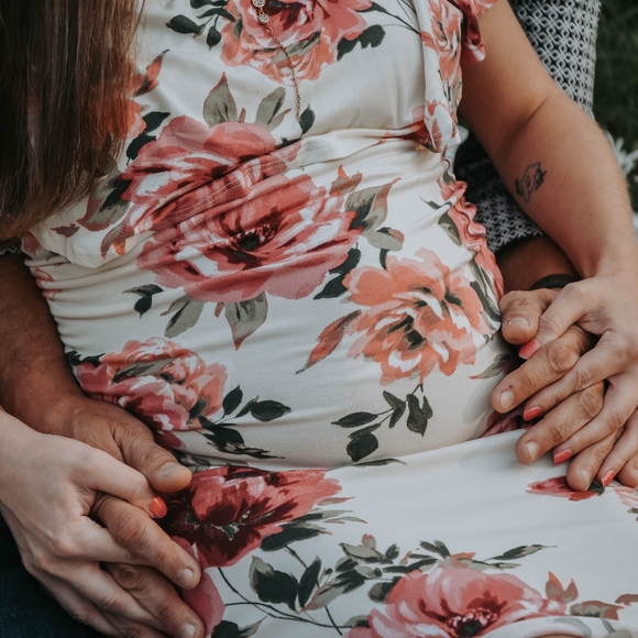 Floral Maternity Dress - Picture 2 of 7
